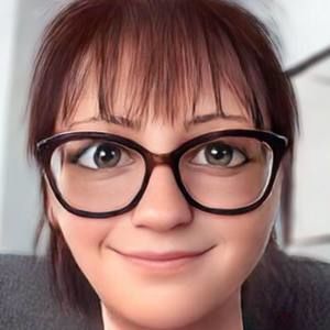 Meet your Posher, Michèle